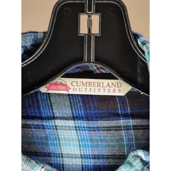 Cumberland Outfitters plaid button down shirt - medium - Picture 2 of 4